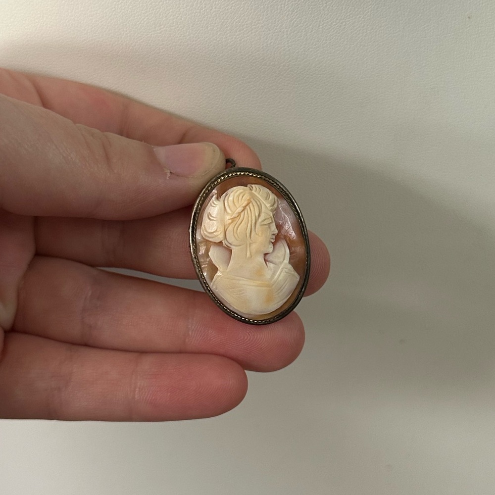Estate Carved Shell Cameo Pin Brooch Pendant Sterling Vintage Antique